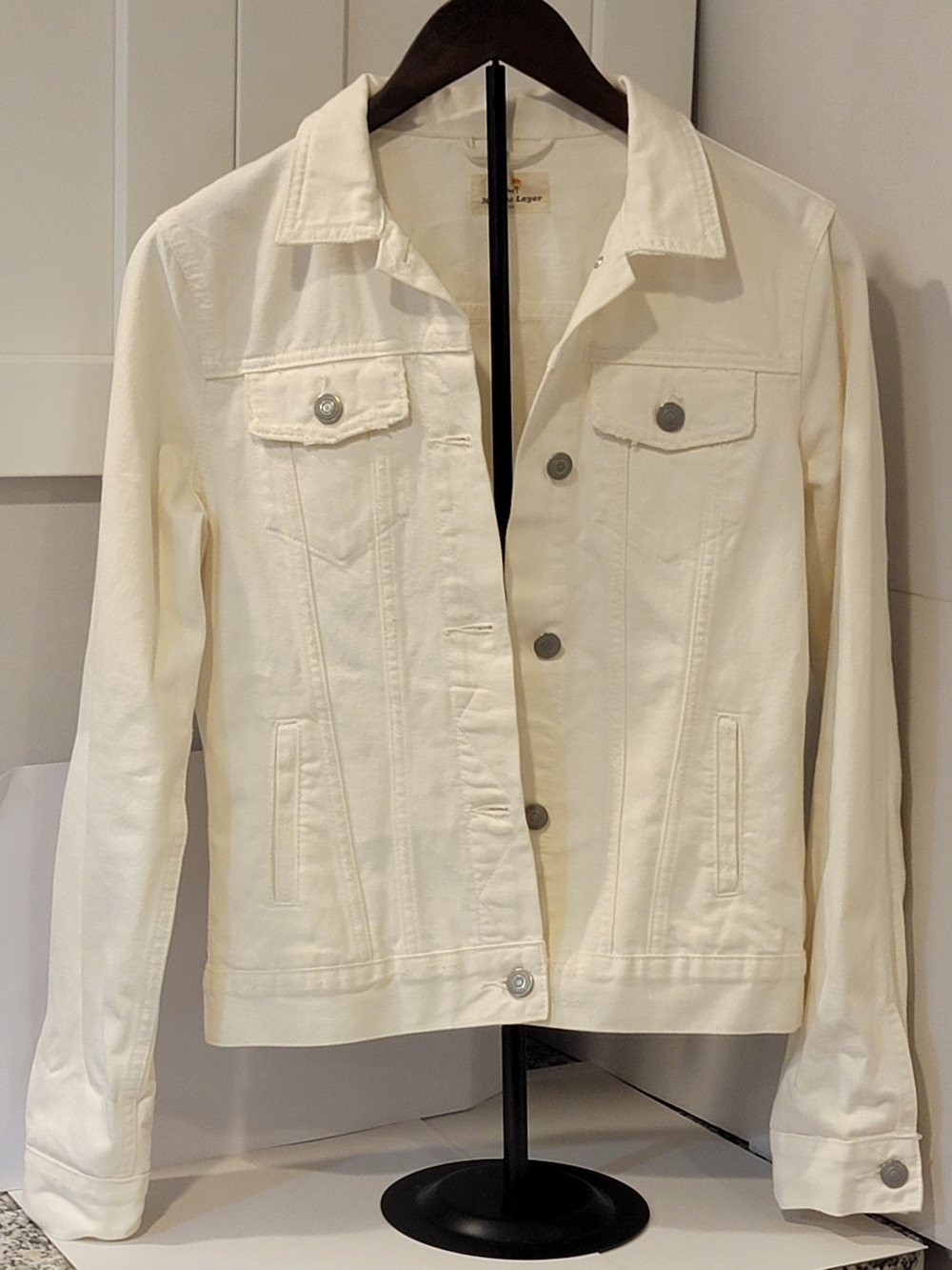 Marine Layer Off-White denim trucker jacket Excellent Condition